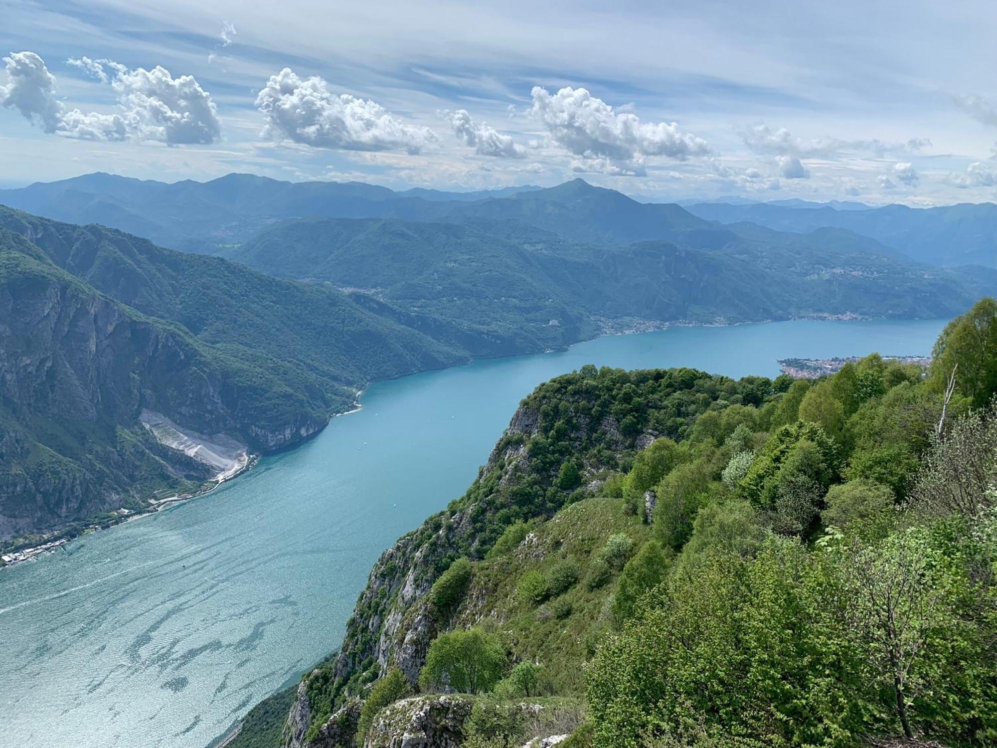 Iuli Lake Home Tra Lago E Montagna Olginate Exterior photo